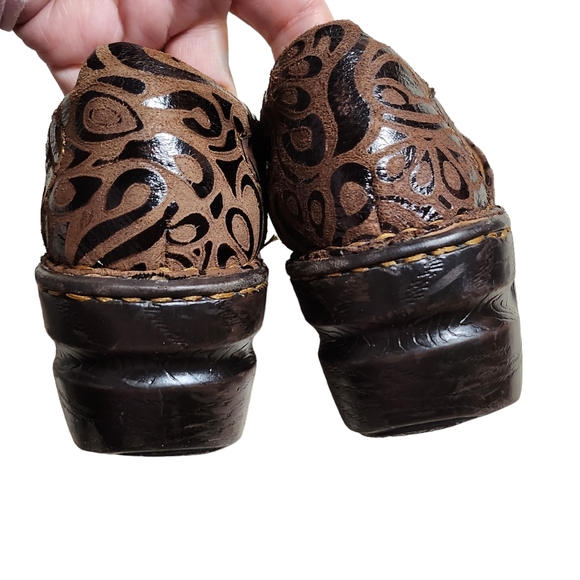 Born B.O.C. Women’s Brown Leather Clogs Size 7.5 - Picture 5 of 9